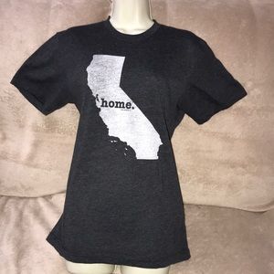 The Home. T Small grey California tee 💕